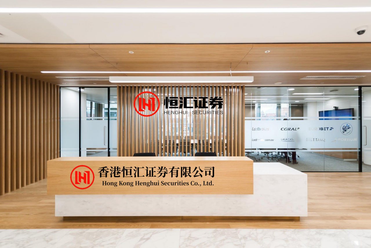 98策略 封关后的海南将采取哪些举措进一步推动扩大开放？海南省委常委、常务副省长巴特尔回应